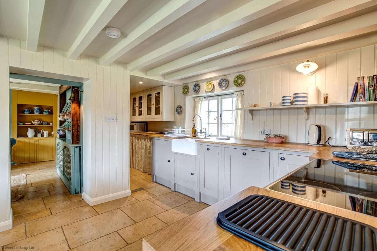 Stunning Cotswolds home in pretty village Swerford Eksteriør bilde